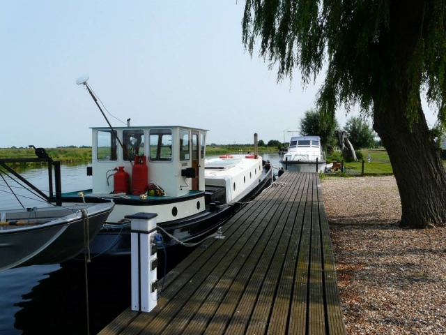 Fish & Duck Marina